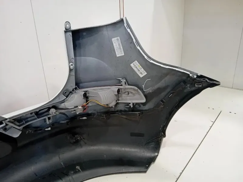 Paraurti POST 866713U000BIJ Kia Sportage III 2010