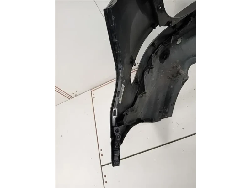 Paraurti POST 86672-3U000 Kia Sportage III 2010