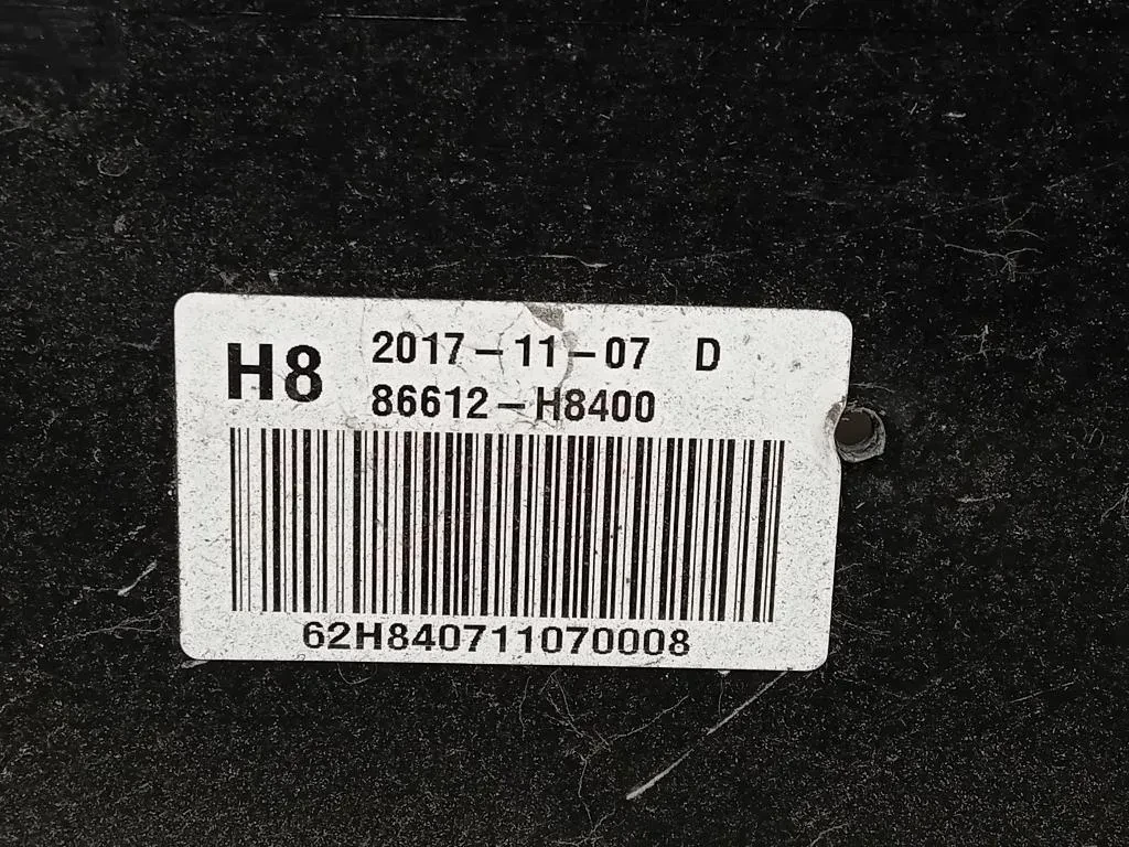 Paraurti POST 86612-H8400 Kia Stonic 2017