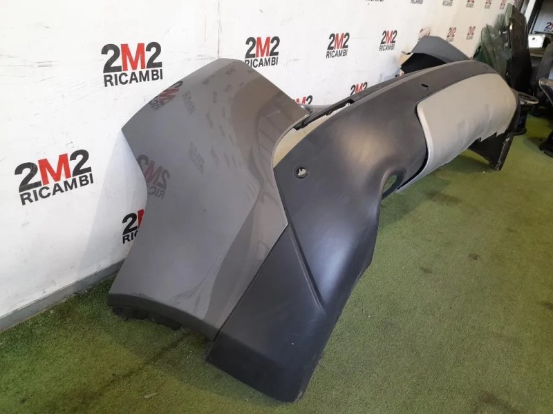 Paraurti POST FK7217926AP Land Rover Discovery V Sport 2015