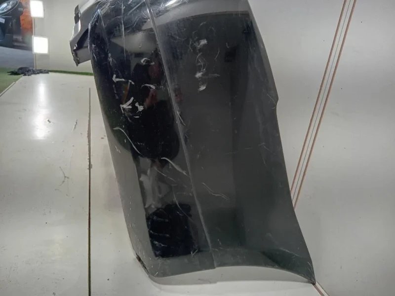 Paraurti POST AH3M-17K835-AA Land Rover Discovery V Sport 2019