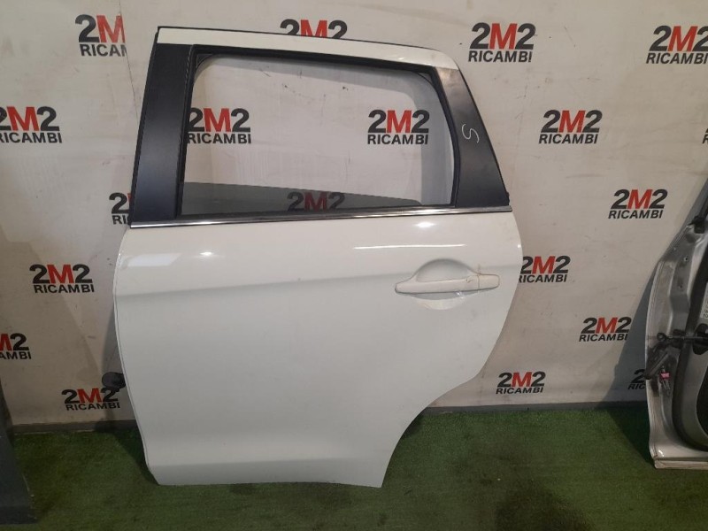 Paraurti POST AH3M-17K835-AA Land Rover Discovery V Sport 2019
