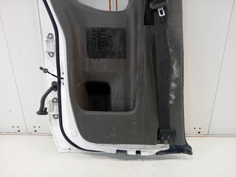 Porta POST SX 82101ZL40B Nissan Navara 2010