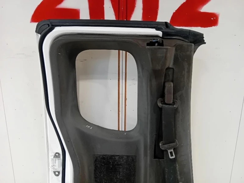 Porta POST SX 82101ZL40B Nissan Navara 2010
