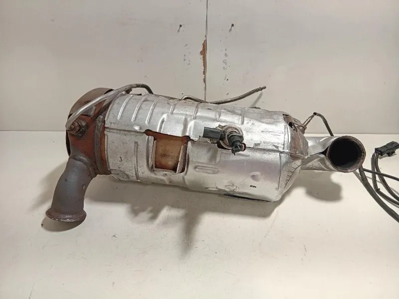 Catalizzatore 9834048080 Opel Corsa F 2019