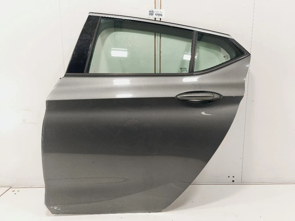 Porta POST SX 39094742 Opel Astra K 2016