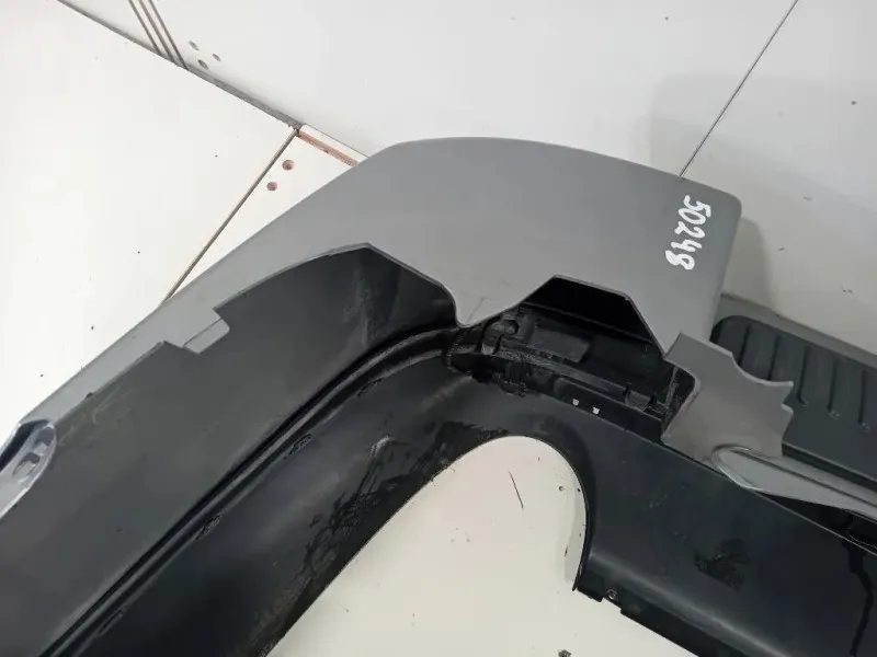 Paraurti POST AH3217A958BA Land Rover Range Rover Sport II 2009