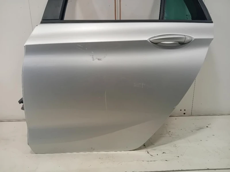 Porta POST SX 39028993 COLORE GAN 176 Opel Astra K SW 2016