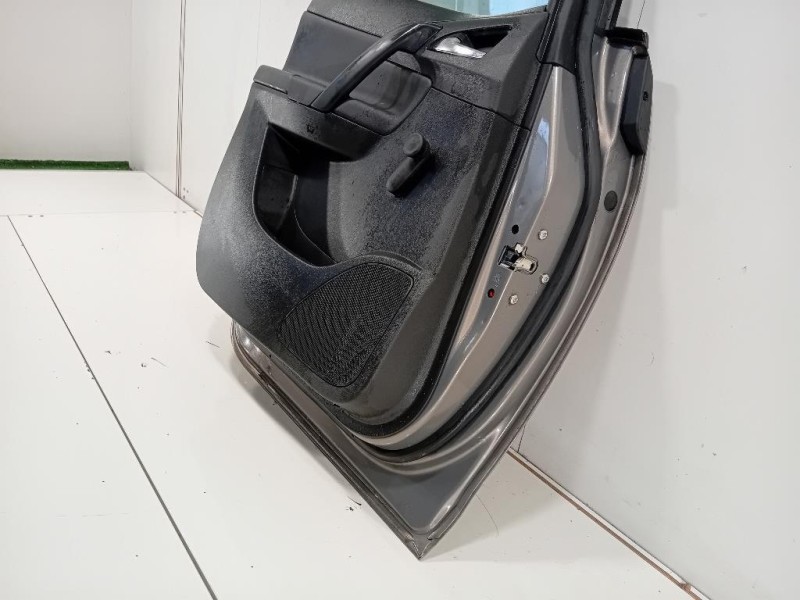 Porta POST SX 39171932 Opel Meriva B 2010