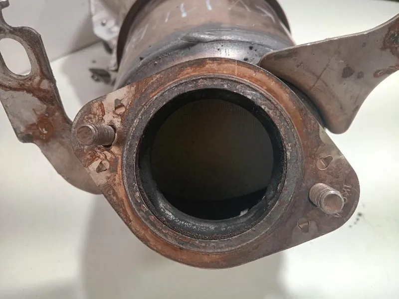 Catalizzatore 1K0131701 EE Volkswagen GOLF VI 2009