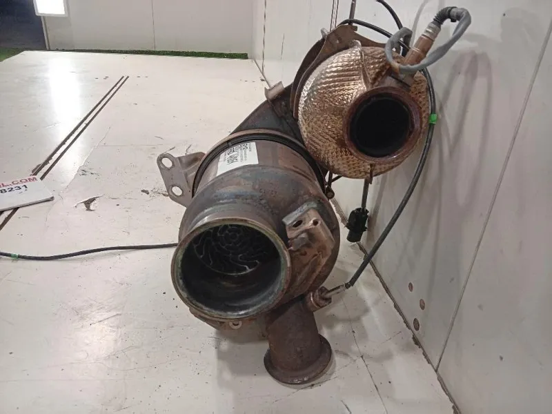 Catalizzatore CATALIZZATORE Volkswagen GOLF VII 2013