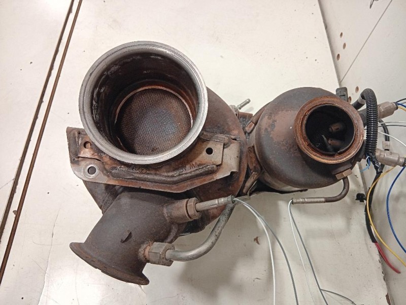 Catalizzatore 04L1317635BD Volkswagen GOLF VII 2017