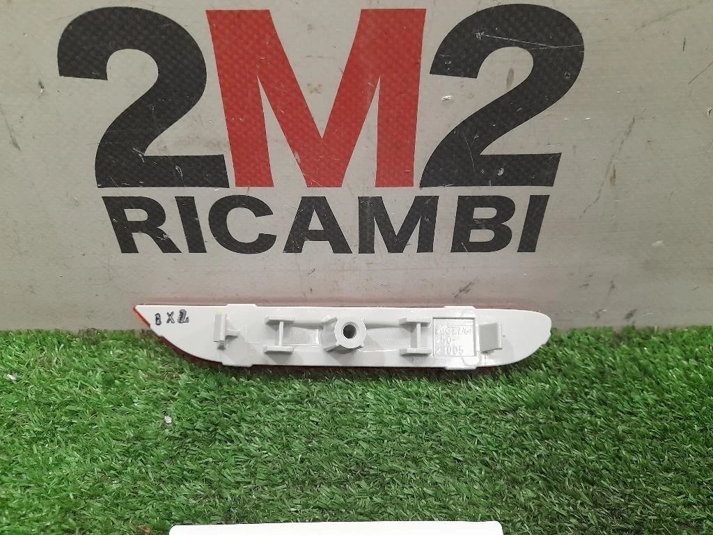 Catarifrangente Paraurti POST POST SX 26565JJ90A Nissan Qashqai II 2014