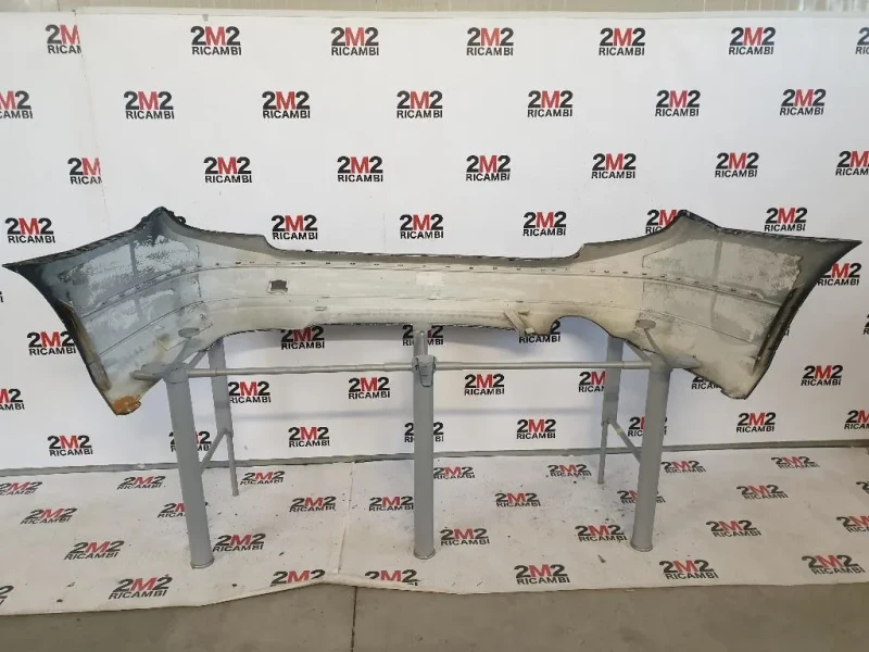 Paraurti POST A2048851025 Mercedes Classe C W204 2007