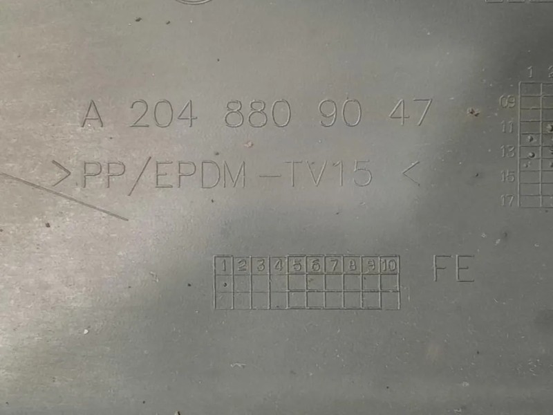 Paraurti POST A 2048809047 Mercedes Classe C W204 2011