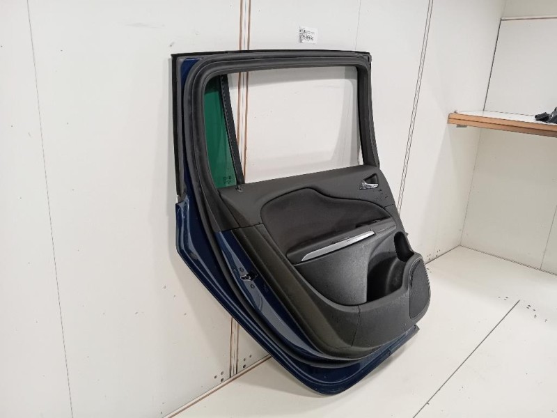 Porta POST SX 13355182 Opel Zafira C 2012