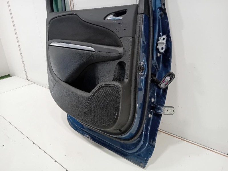Paraurti POST A2048809047 Mercedes Classe C W204 2011