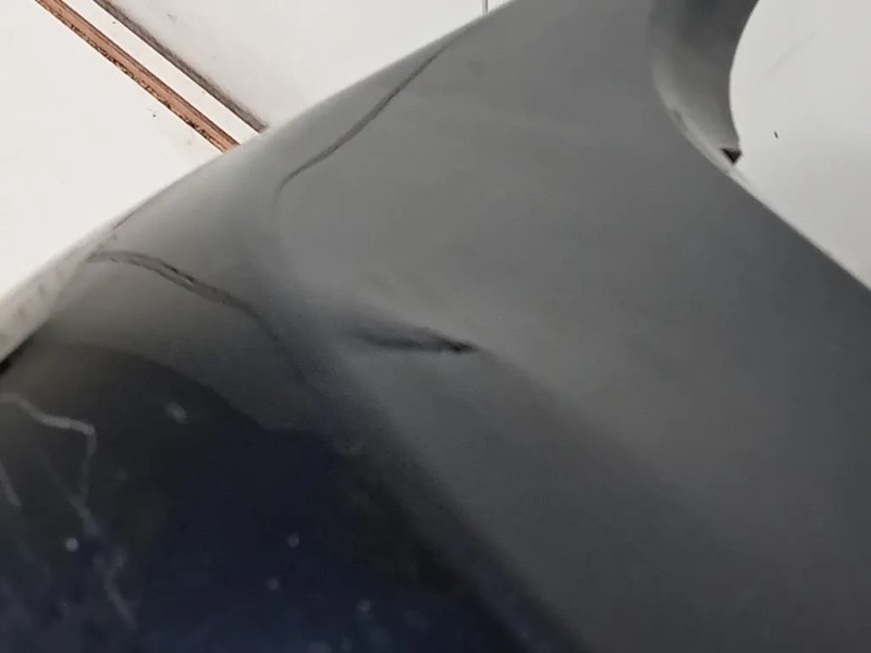 Paraurti POST A2048809047 Mercedes Classe C W204 2011