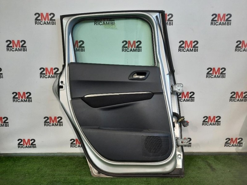 Paraurti POST A2098800040 Mercedes Classe CLK C209 2003