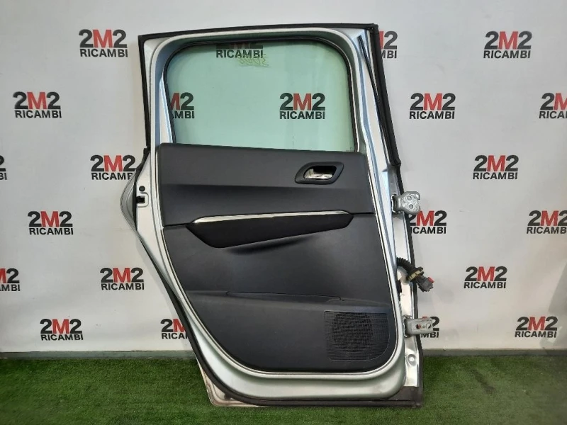 Porta POST SX 9006Q1 Peugeot 3008 I 2009