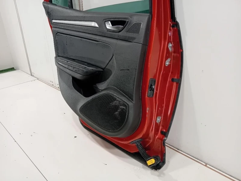 Porta POST SX 821015121R Renault Mégane IV 2016