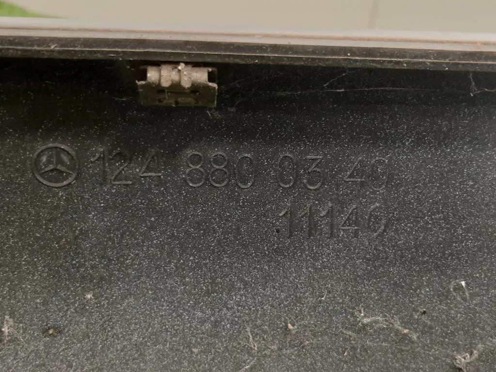 Paraurti POST A1248801740 Mercedes Classe E W124 1985