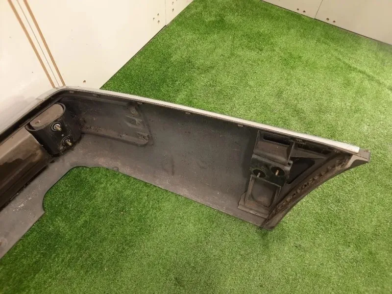 Paraurti POST A1248801740 Mercedes Classe E W124 1985