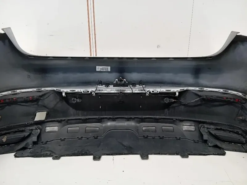 Paraurti POST A2928852025 Mercedes Classe GLE W166 2015