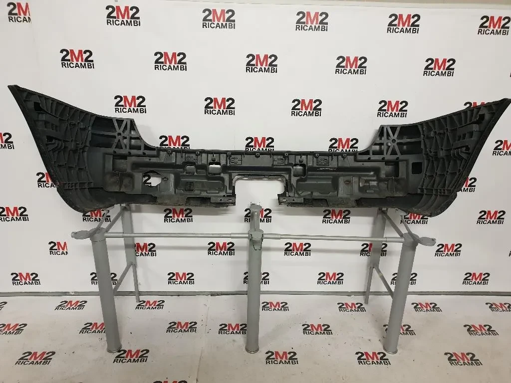 Paraurti POST A1638804771 Mercedes Classe ML W163 1998