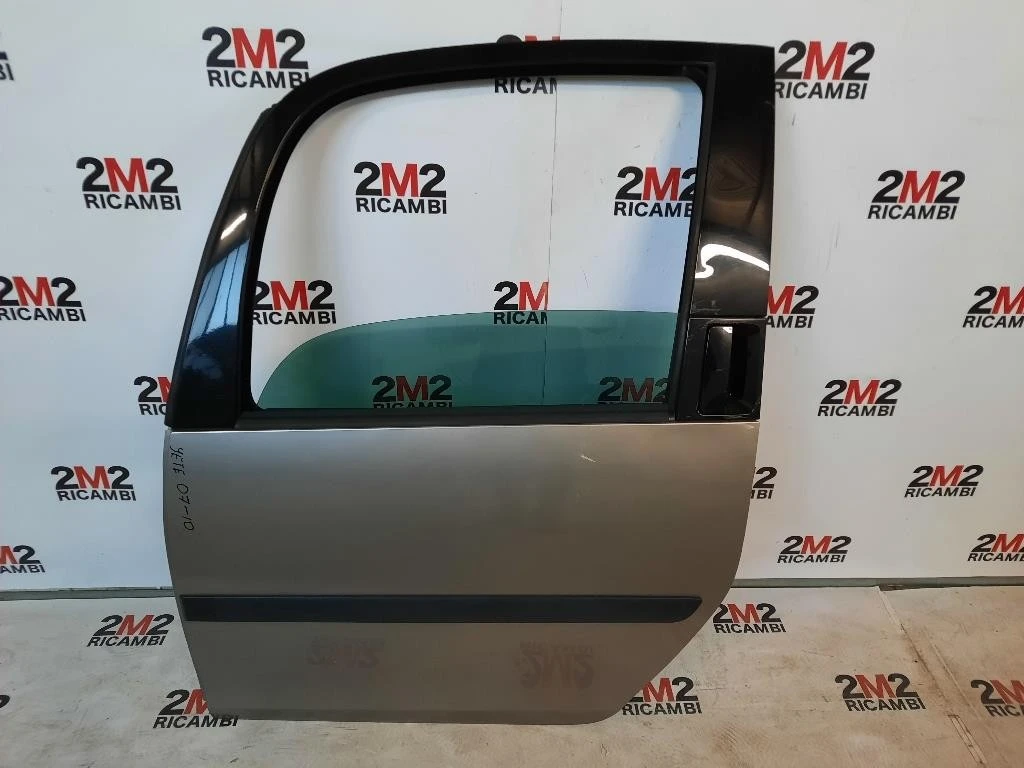 Porta POST SX 5J7833051 Skoda Roomster 5J7 2010