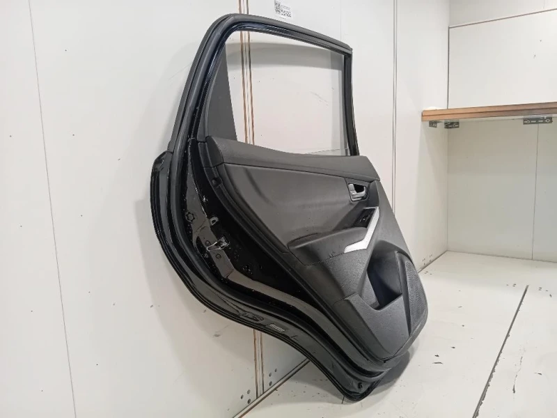 Porta POST SX 6301134104 Ssangyong Korando III 2011