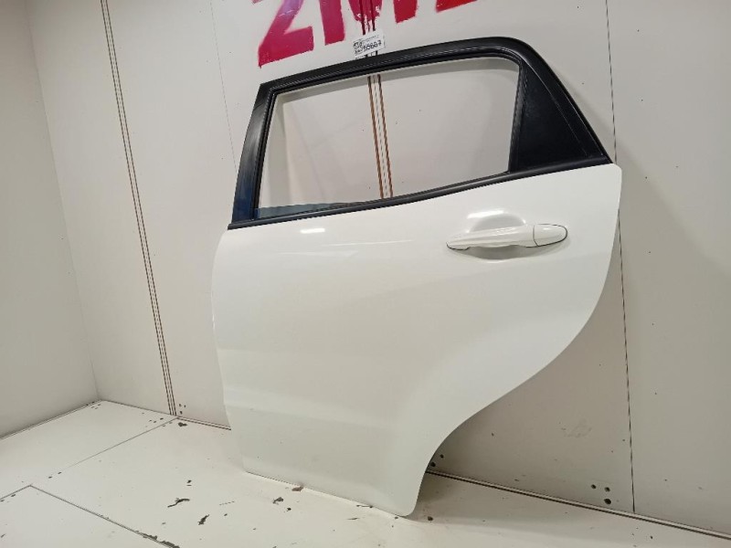 Porta POST SX 6301134104 Ssangyong Korando III 2011