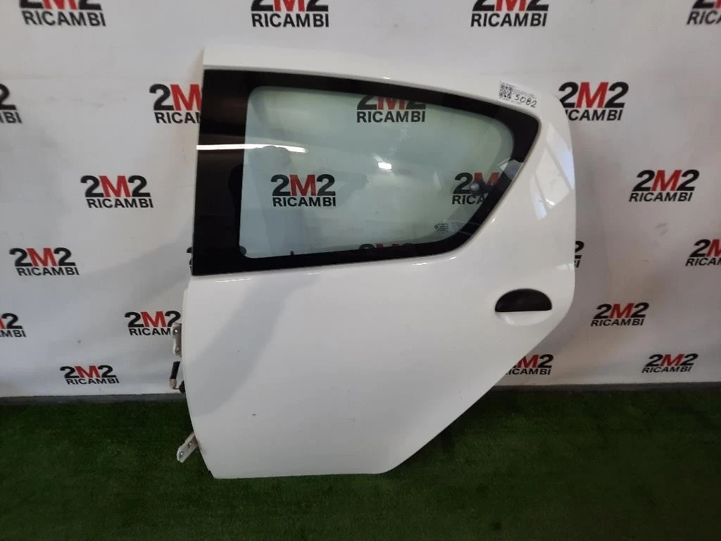 Porta POST SX 670040H010 Toyota AYGO I 2005