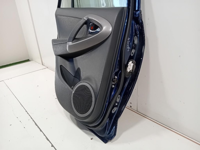 Porta POST SX 6700442121 Toyota RAV 4 III 2006