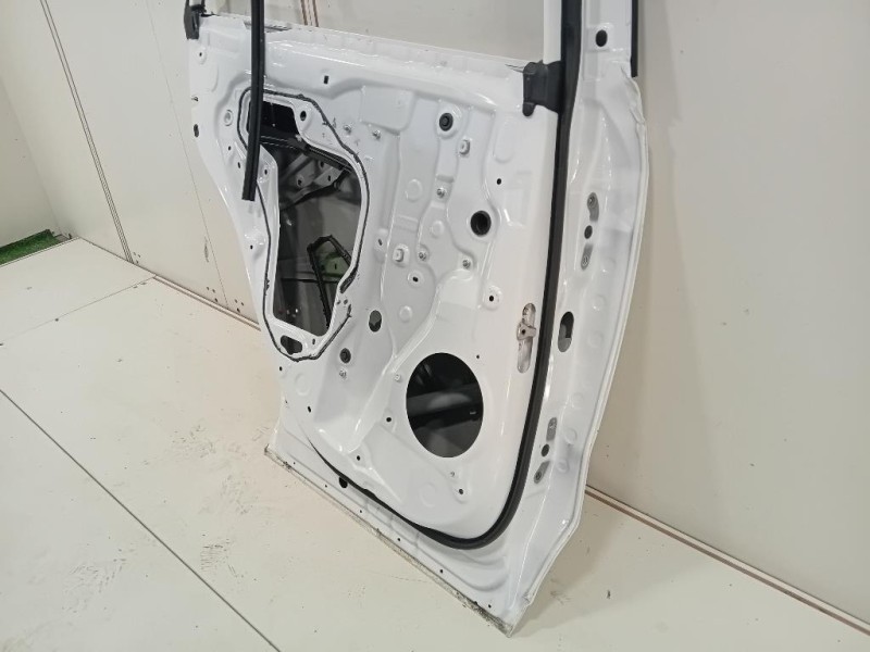 Porta POST SX 6700442190 Toyota RAV 4 V 2018