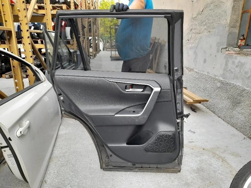 Porta POST SX 6700442190 Toyota RAV 4 V 2018
