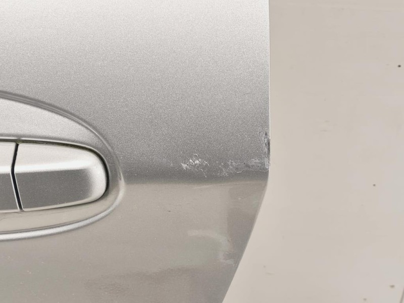 Porta POST SX 670040D210 Toyota Yaris IV 2012