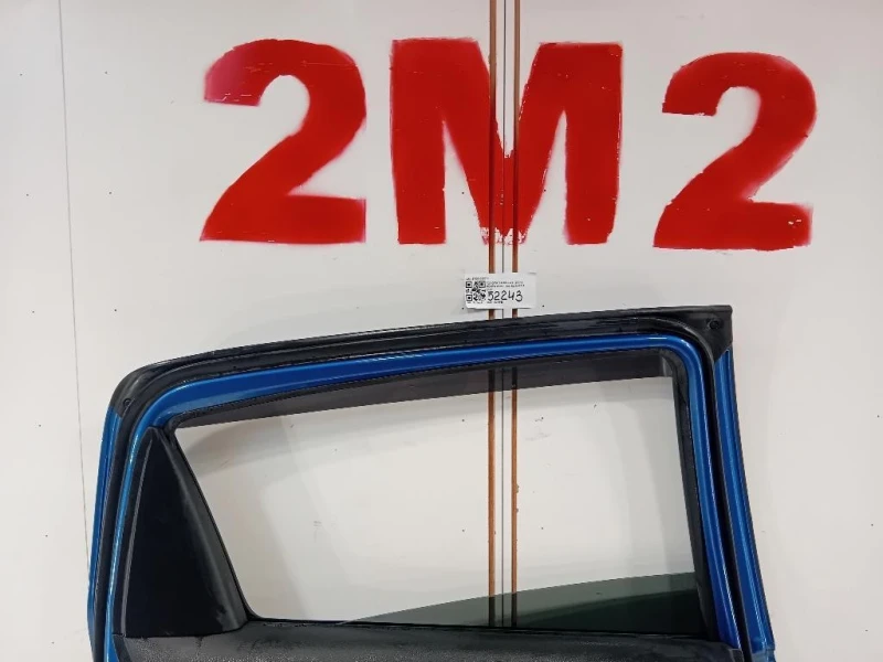 Porta POST SX 670040D210 Toyota Yaris IV 2014