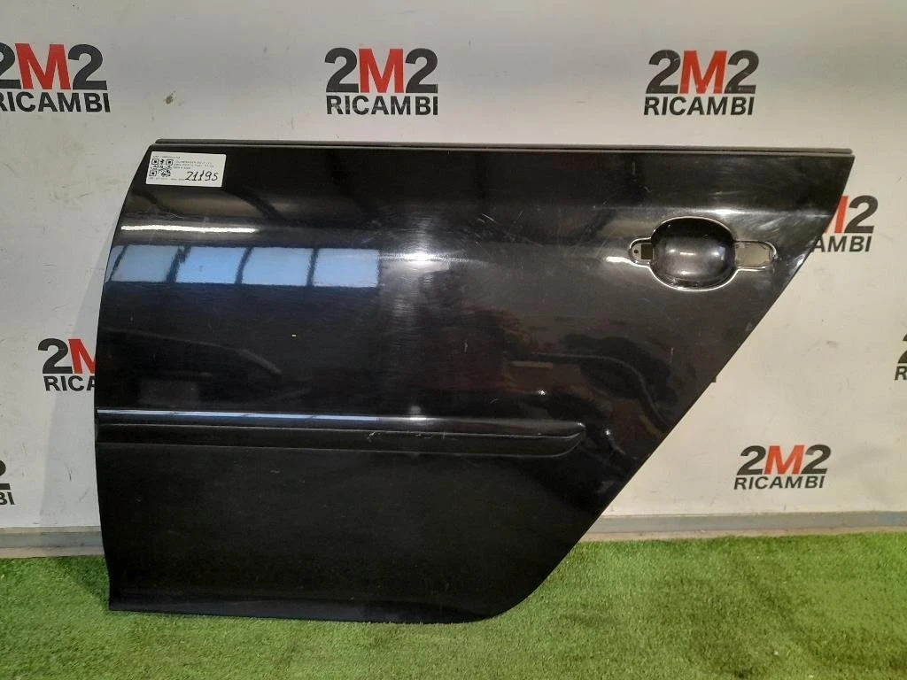 Porta POST SX 1K6833301AA Volkswagen GOLF V 2004