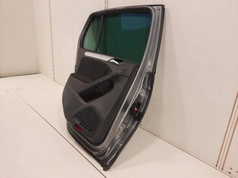 Porta POST SX 5K6833055K Volkswagen GOLF VI 2009