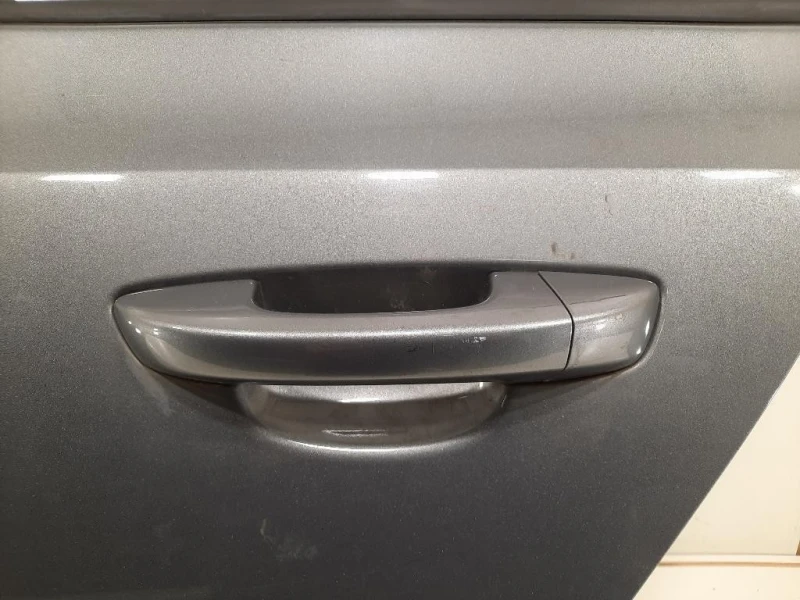 Porta POST SX 5K6833055K Volkswagen GOLF VI 2009