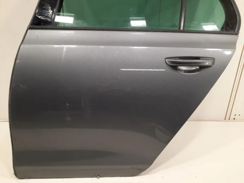 Porta POST SX 5K6833055K Volkswagen GOLF VI 2009