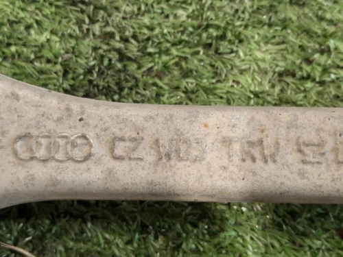 Braccio Oscillante ANT SX RH04-0062BRACCIO TRASVERSALE MANUBRIO Audi A4 8K5 Avant 2012