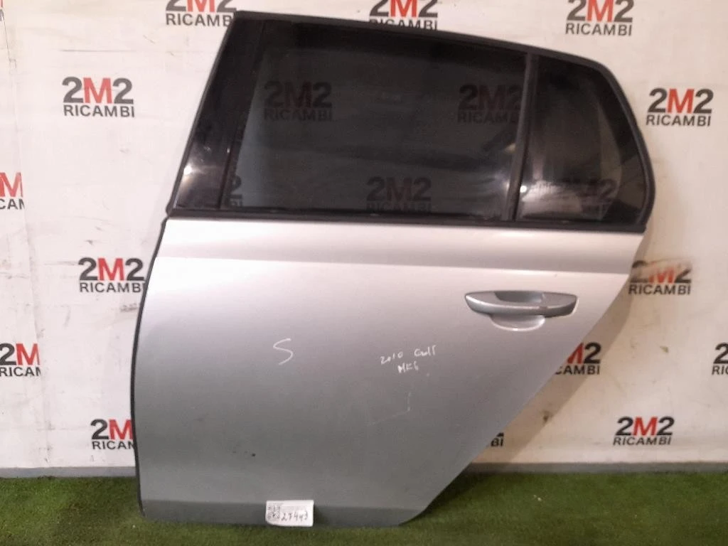 Porta POST SX 5K6833055K Volkswagen GOLF VI 2009