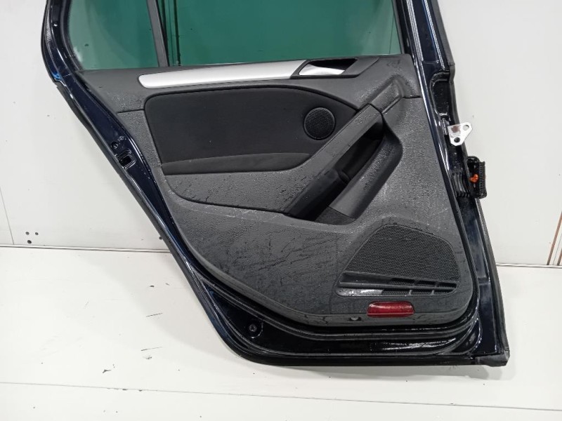 Porta POST SX 5K6833055K Volkswagen GOLF VI 2009