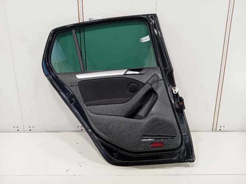 Porta POST SX 5K6833055K Volkswagen GOLF VI 2009