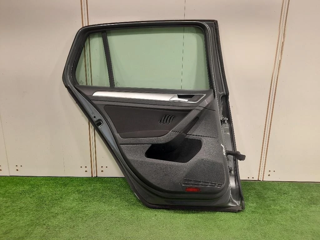 Porta POST SX 5G4833055AB Volkswagen GOLF VII 2017