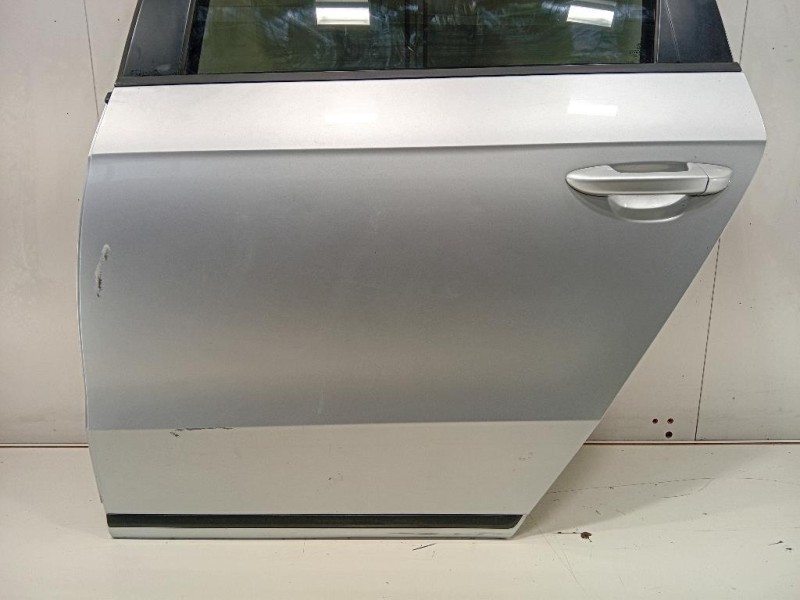 Porta POST SX 3C9833055D Volkswagen Passat VI 2011