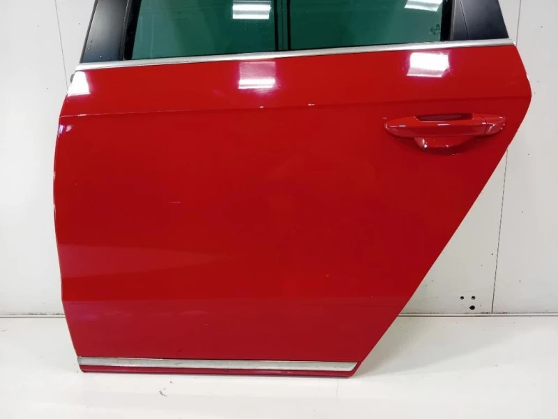 Porta POST SX 3AF833055 Volkswagen Passat VI Variant 2011