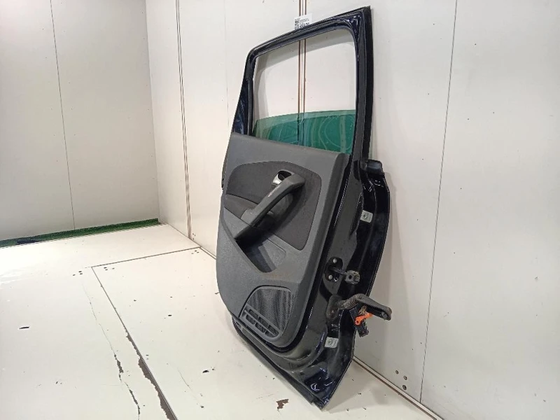 Porta POST SX 6R4833055J Volkswagen POLO VI 2009